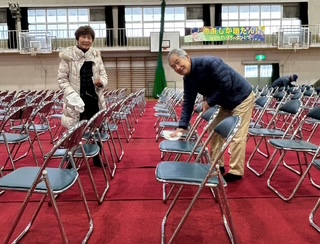 小川淳也の父親と母親