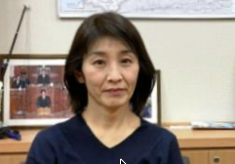 小川淳也の妻・小川明子さん
